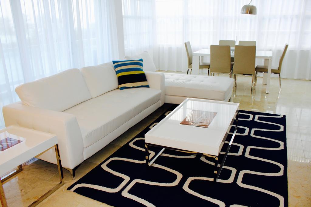 Seacoast On Miami Apartahotel