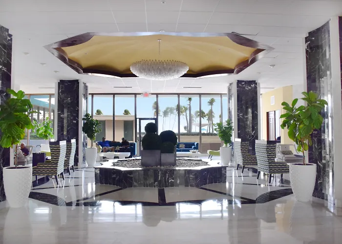 Seacoast Suites On Miami Beach